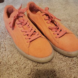 PUMA SNEAKERS SIZE 11